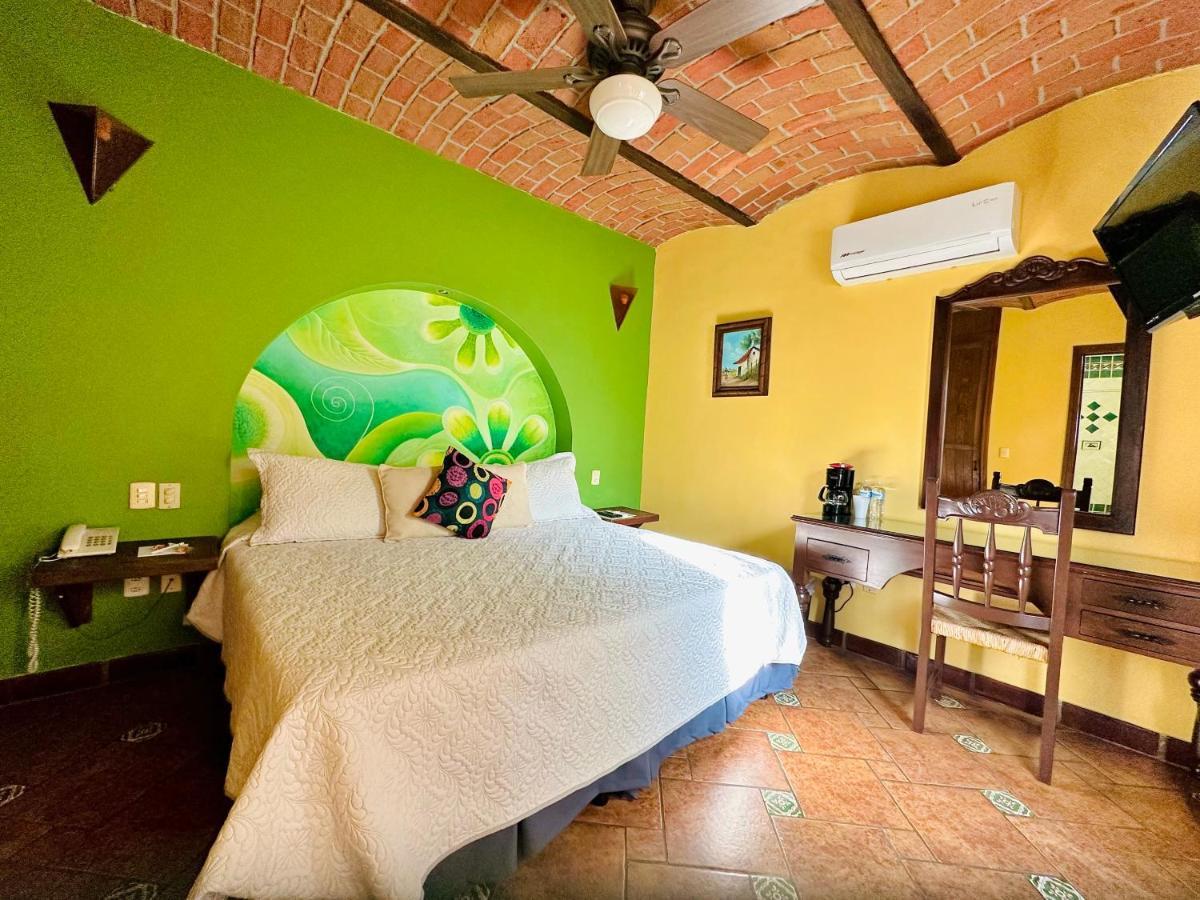 La Villa Del Ensueno Boutique Hotel Tlaquepaque Екстер'єр фото